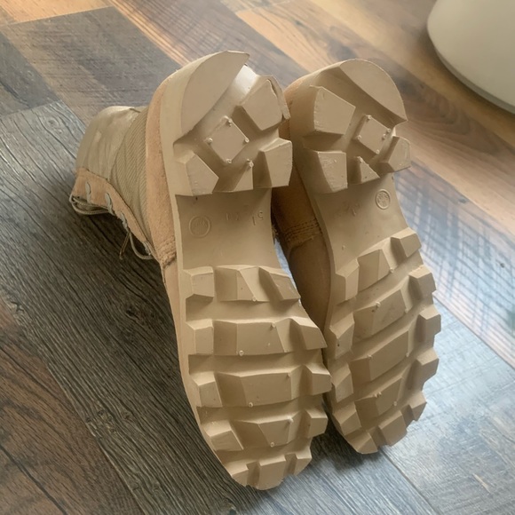 Military hot weather boots size 5.5 x-narrow desert boots - Picture 5 of 8